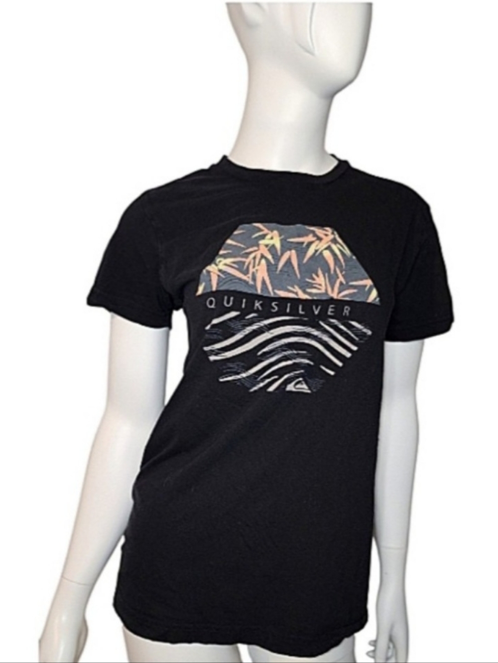 Quiksilver T-shirt Men's Small Black Short Sleeve Boardriders Beach Print